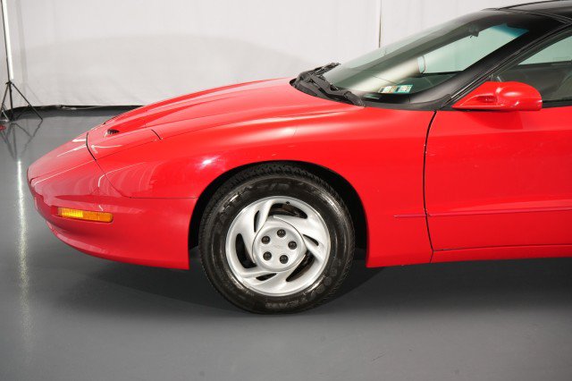 Used 1994 Pontiac Firebird Formula RWD image 5