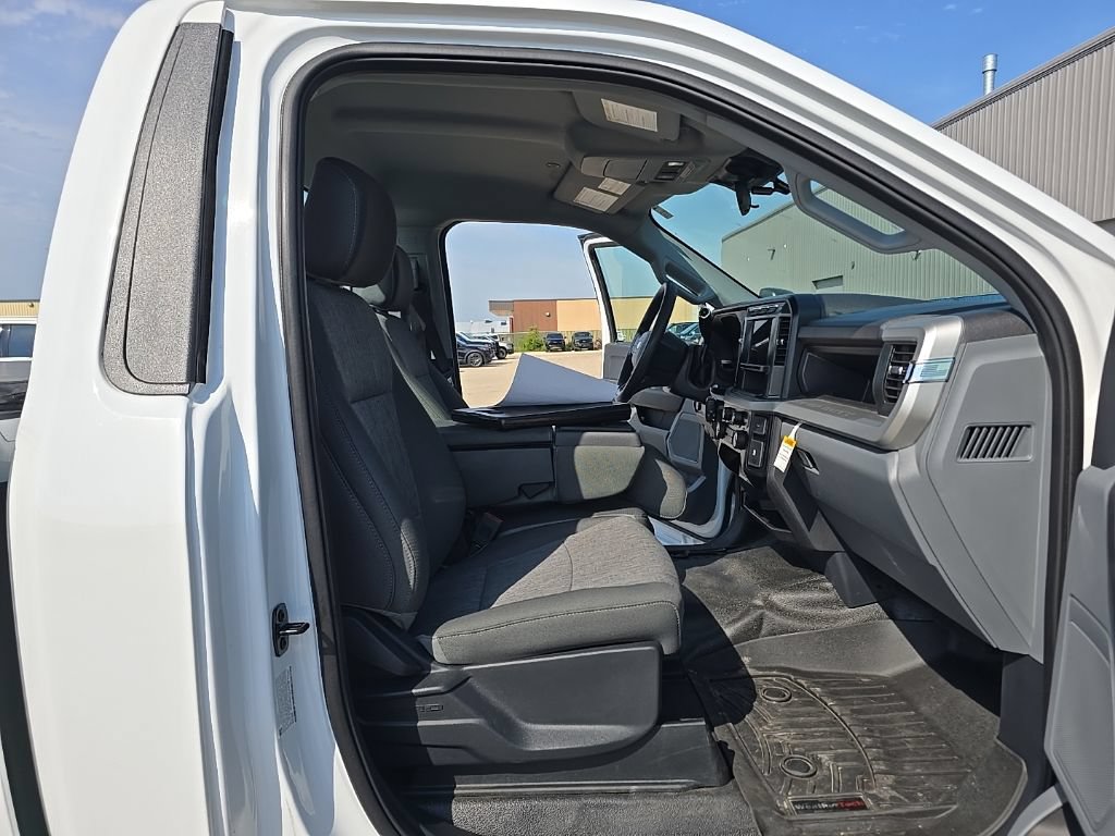 Used 2024 Ford F350 XL w/ XL Chrome Package AWD/4WD image 16