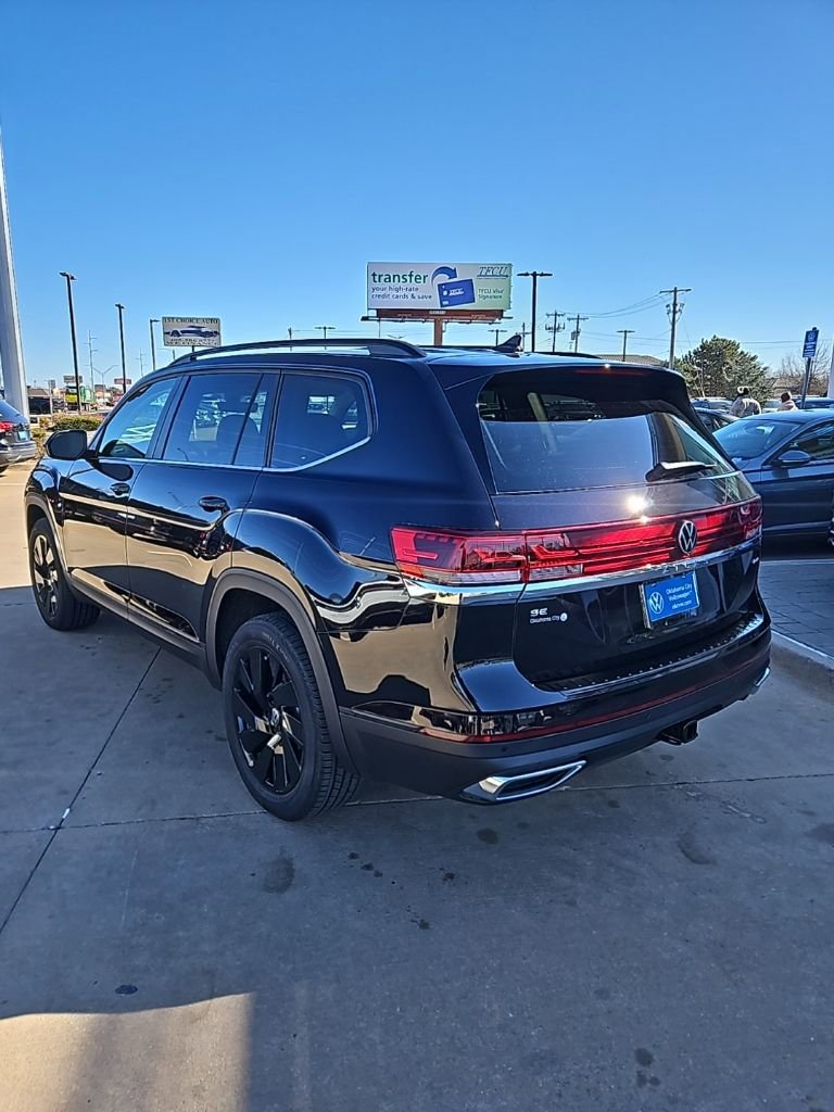New 2026 Volkswagen Atlas SE image 7