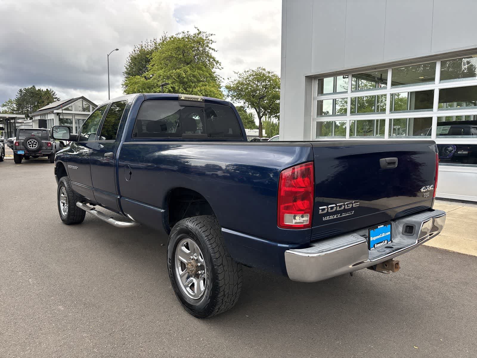 Used 2004 Dodge Ram 2500 Truck SLT w/ Trailer Tow Group AWD/4WD image 3