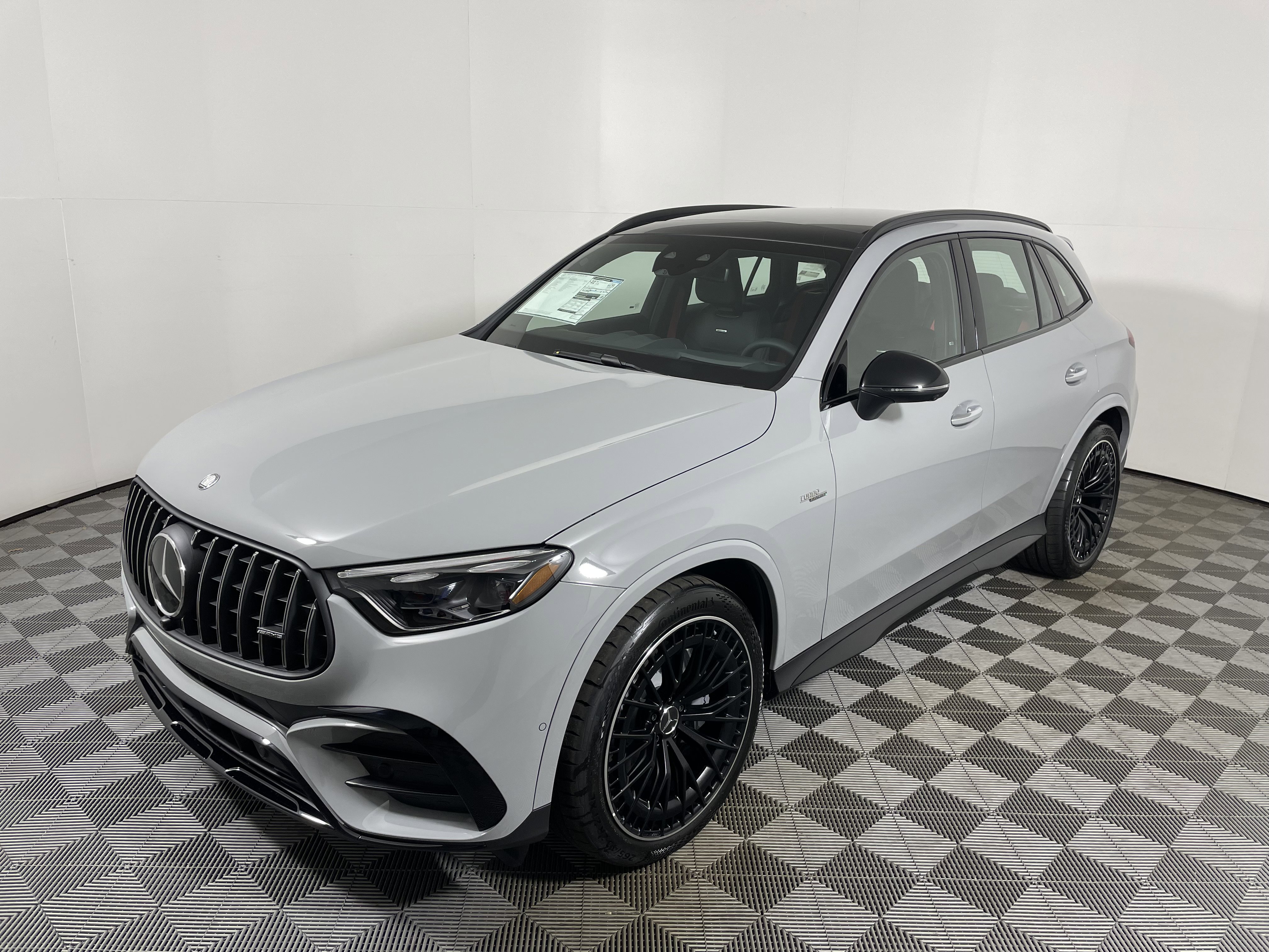 New 2026 Mercedes-Benz GLC 43 AMG 4MATIC image 9