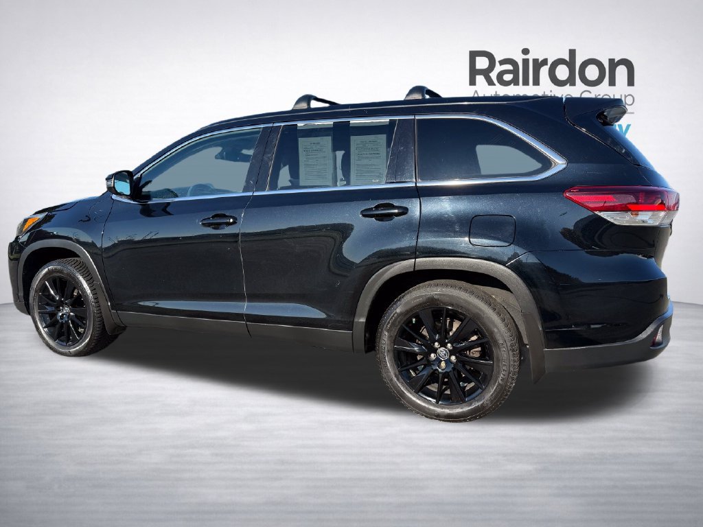 Used 2019 Toyota Highlander SE AWD/4WD image 5