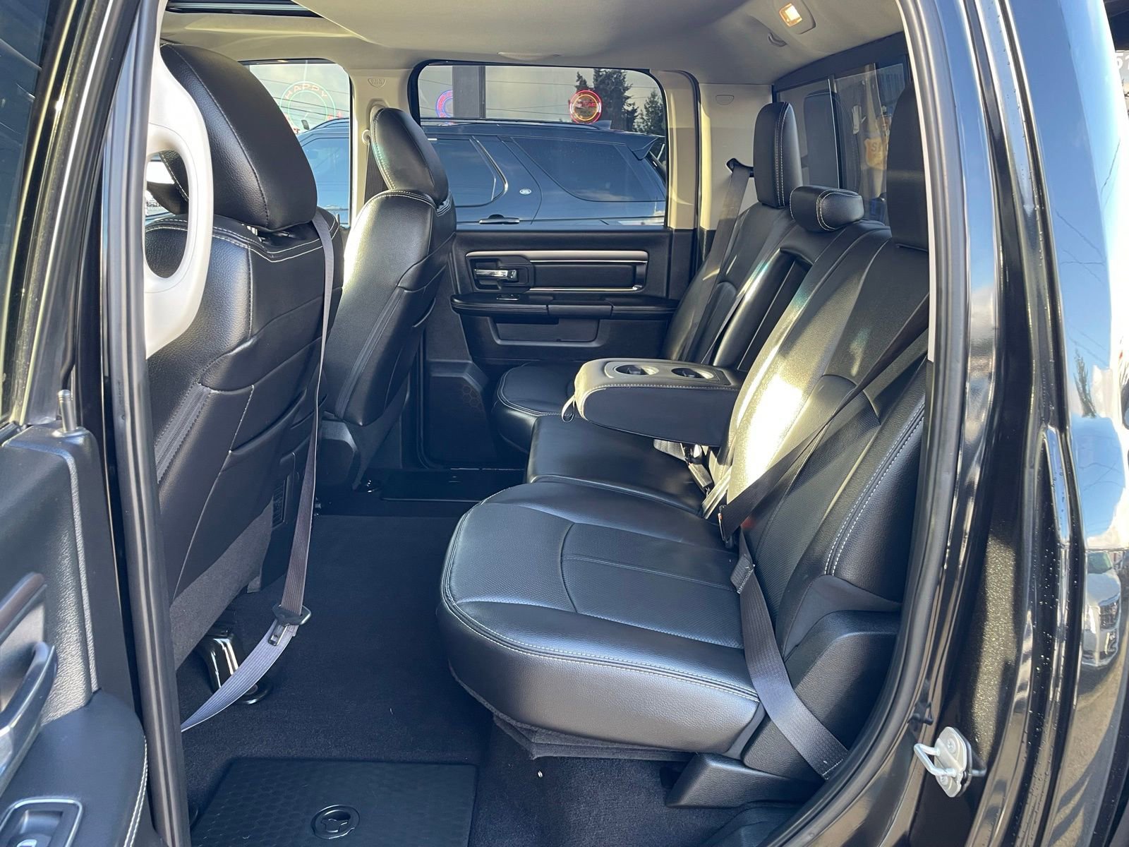 Used 2018 RAM 1500 Sport w/ Sport Premium Group image 19