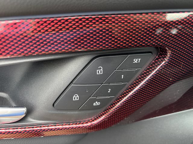 New 2026 Chevrolet Traverse RS w/ LPO, Floor Liner Package AWD/4WD image 8