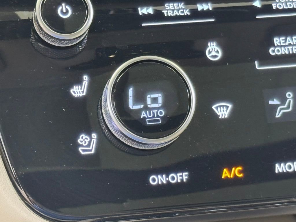 Used 2025 INFINITI QX60 Luxe AWD/4WD image 41