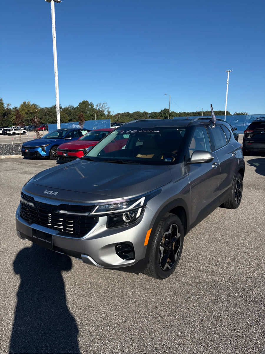 Used 2024 Kia Seltos EX AWD/4WD image 25