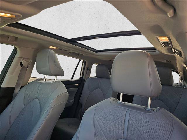 Certified 2021 Toyota Highlander Platinum image 16