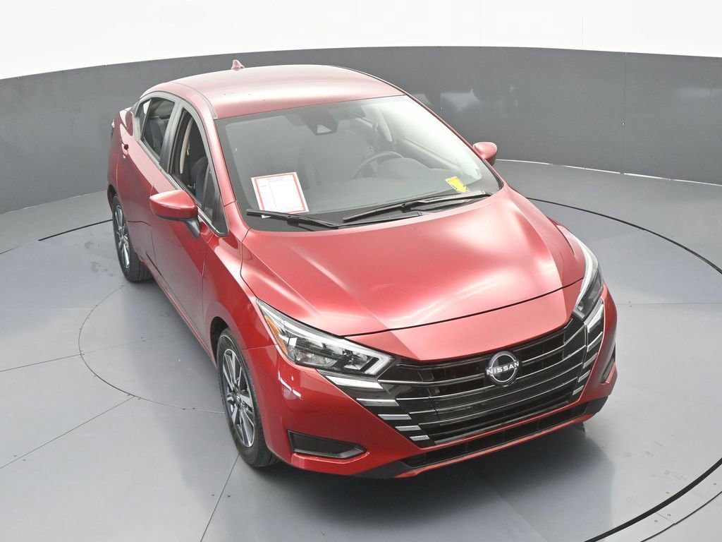 Used 2025 Nissan Versa SV image 49