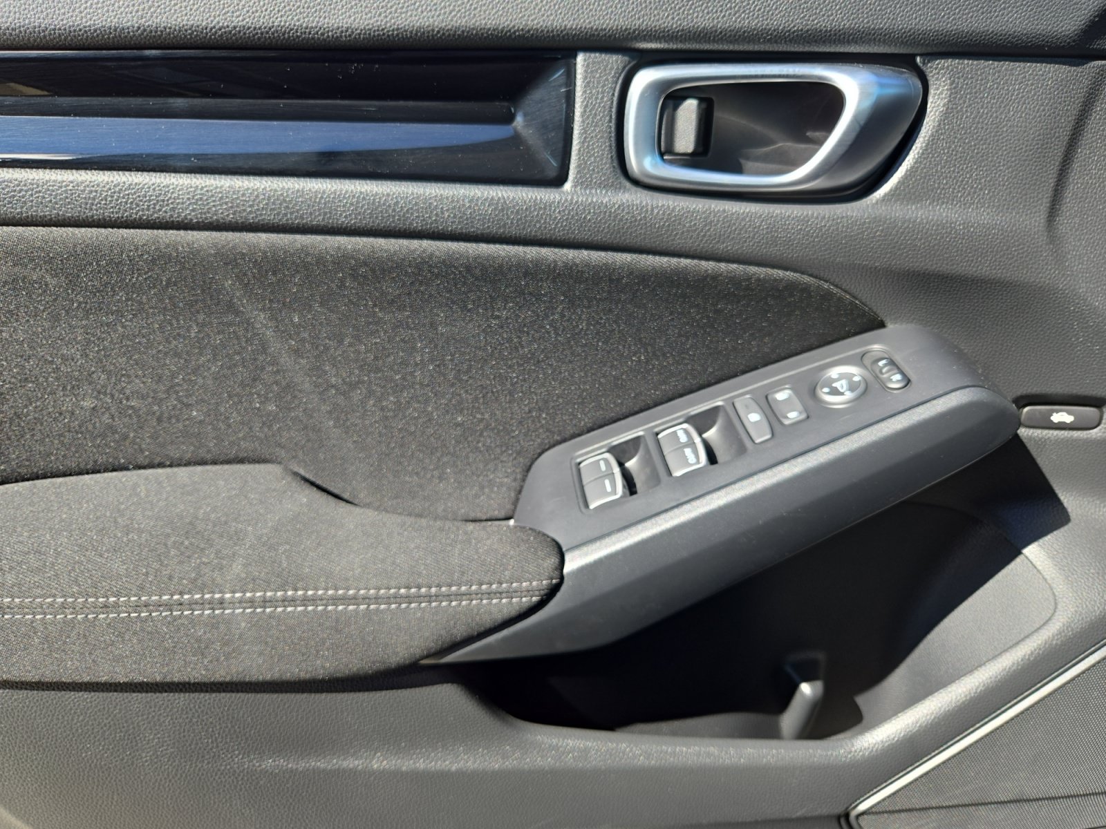 Used 2023 Honda Civic EX image 14
