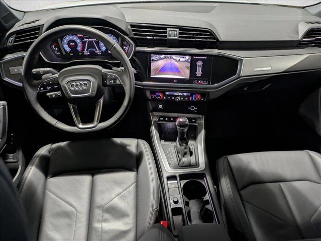 Used 2025 Audi Q3 2.0T Premium w/ Convenience Package image 23
