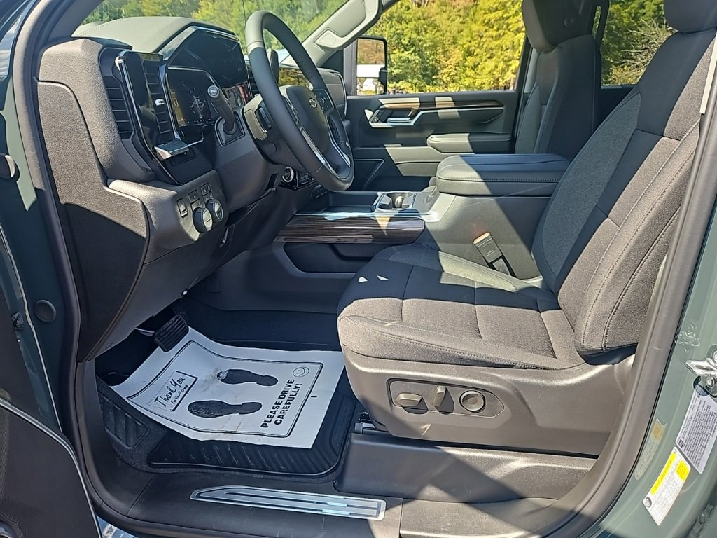 New 2026 Chevrolet Silverado 2500 LT w/ Trail Boss Package image 10