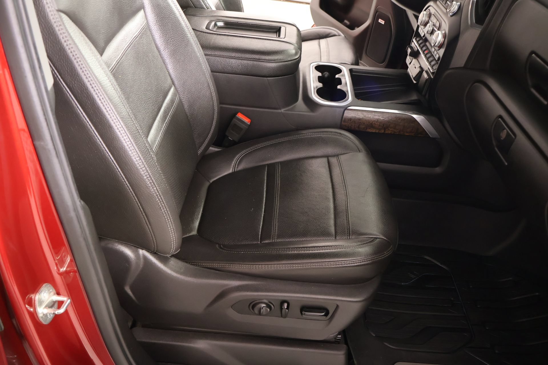 Used 2019 GMC Sierra 1500 Denali AWD/4WD image 13