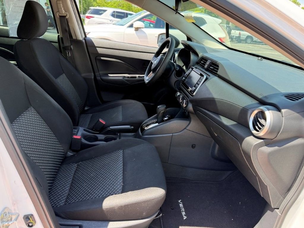 Used 2021 Nissan Versa S FWD image 20