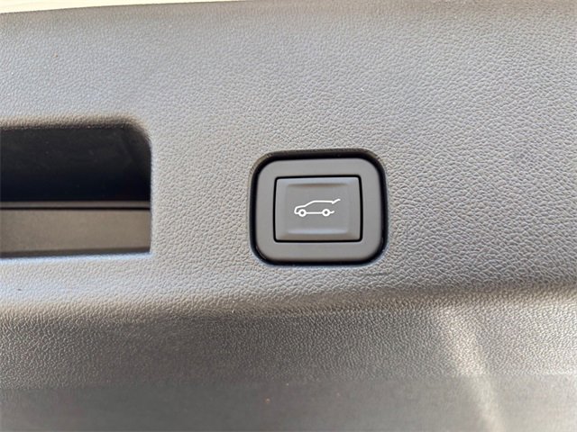 New 2025 Chevrolet Traverse LT w/ Enhanced Driving Package image 31