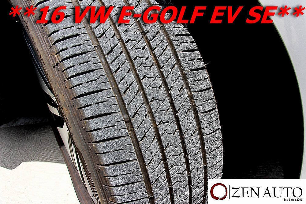 Used 2016 Volkswagen e-Golf SE FWD image 47