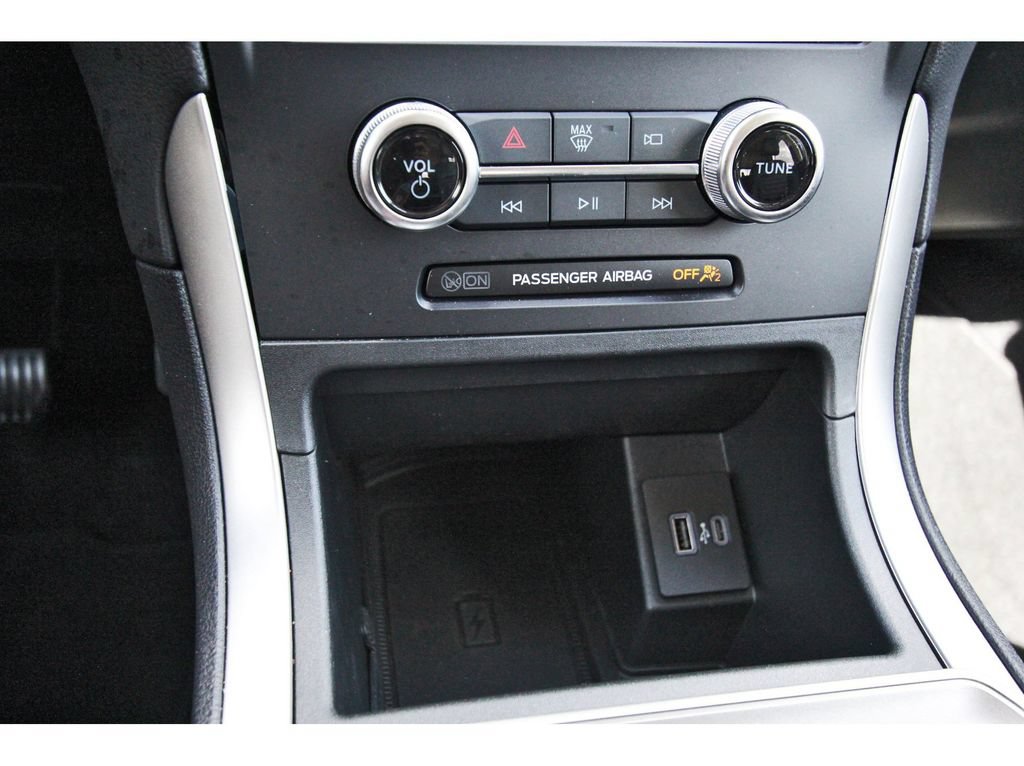 Used 2024 Ford Edge SEL w/ Convenience Package AWD/4WD image 27