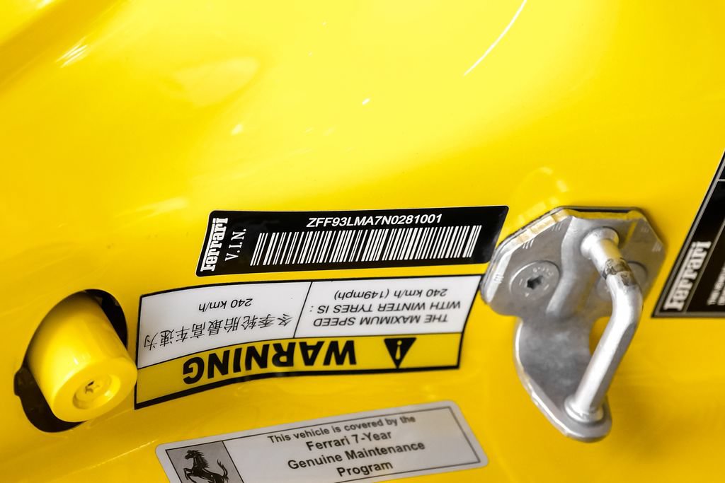 Used 2022 Ferrari F8 Tributo RWD image 57
