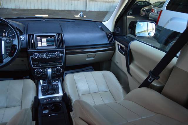 Used 2013 Land Rover LR2 HSE AWD/4WD image 54