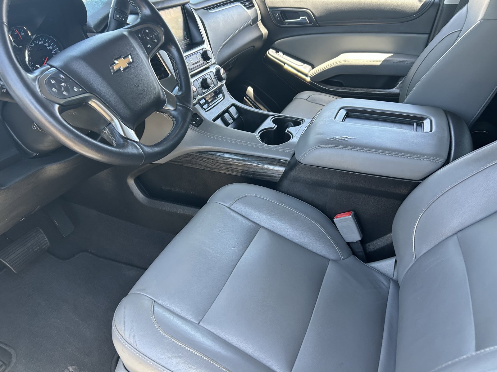 Certified 2020 Chevrolet Tahoe LT w/ Luxury Package AWD/4WD image 26