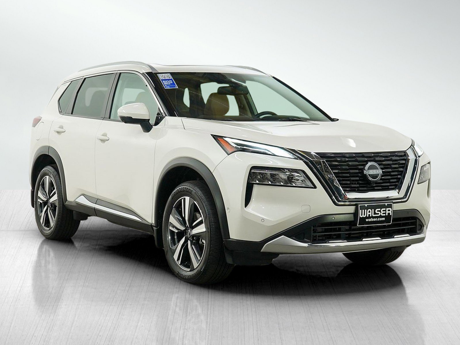 Used 2023 Nissan Rogue Platinum AWD/4WD image 7