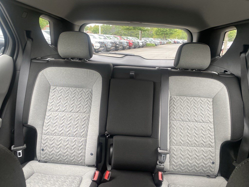 Used 2024 Chevrolet Equinox LS FWD image 28