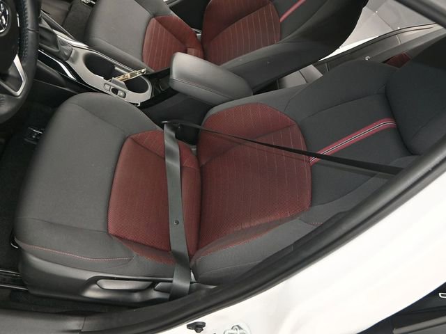 Used 2024 Toyota Corolla SE image 11