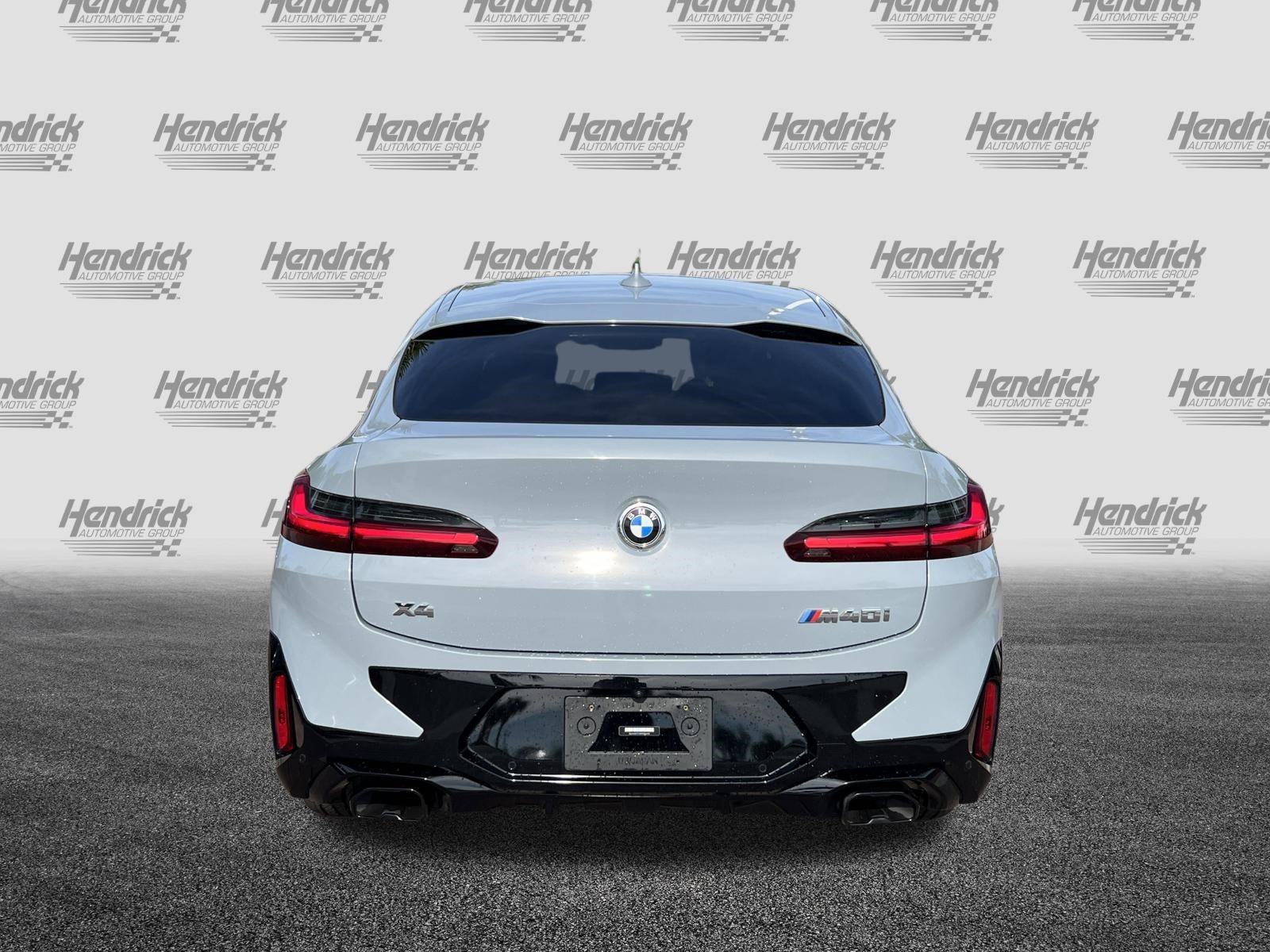 Used 2023 BMW X4 M40i w/ Premium Package image 10