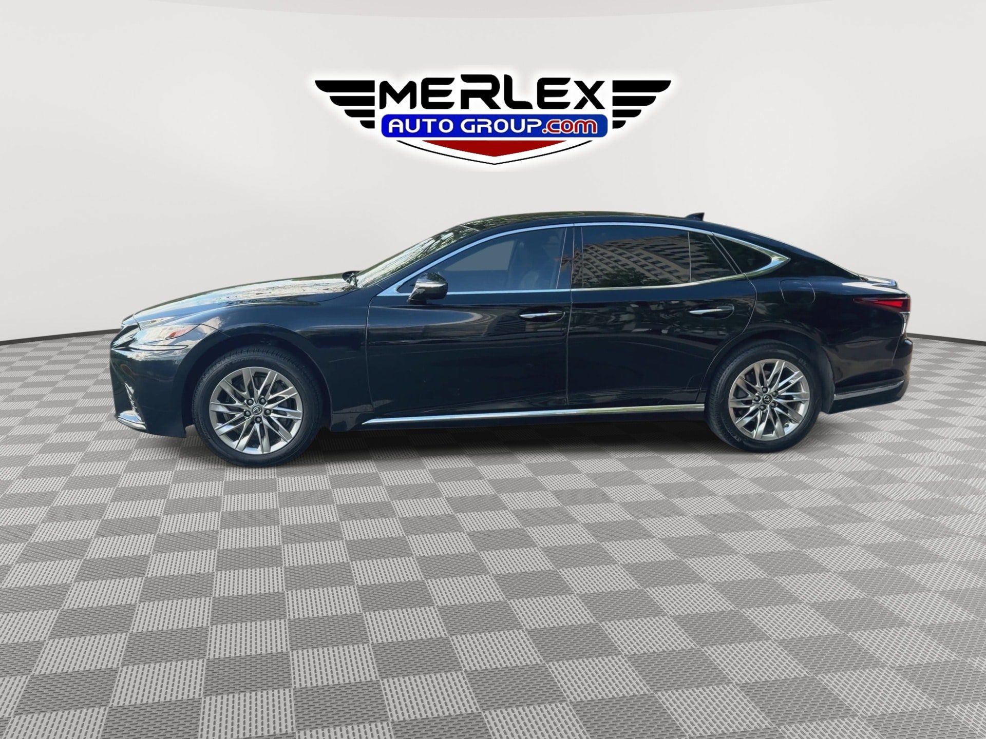 Used 2018 Lexus LS 500 w/ Interior Upgrade Package RWD image 5