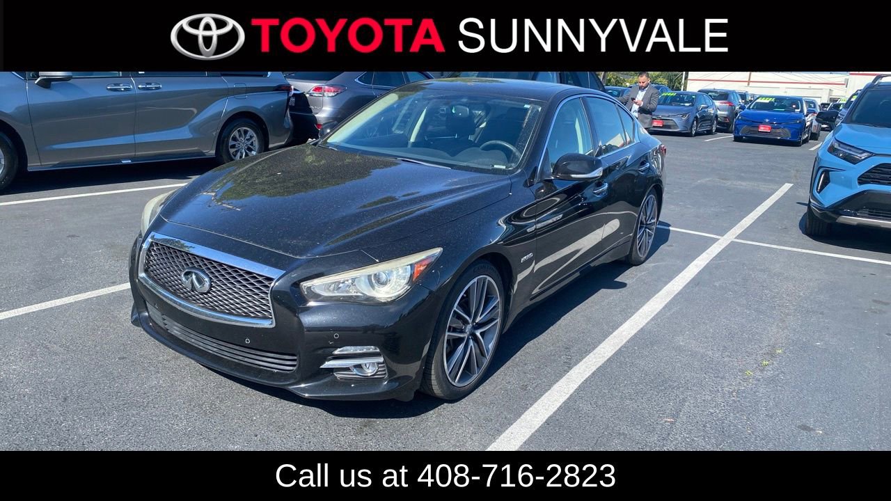 Used 2017 INFINITI Q50 Hybrid w/ Technology Package