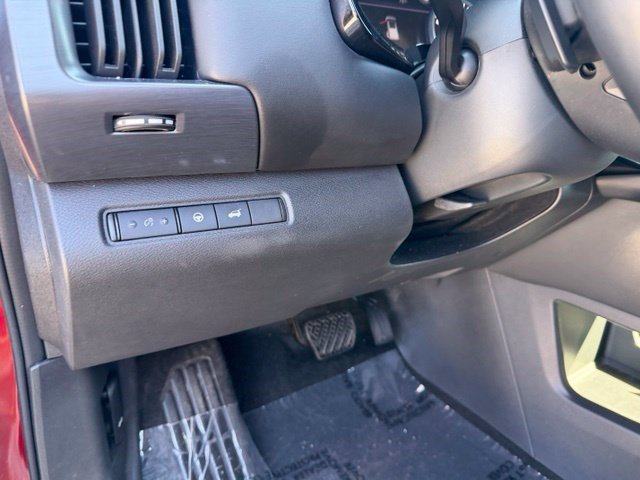 Used 2024 Nissan Pathfinder SL AWD/4WD image 14