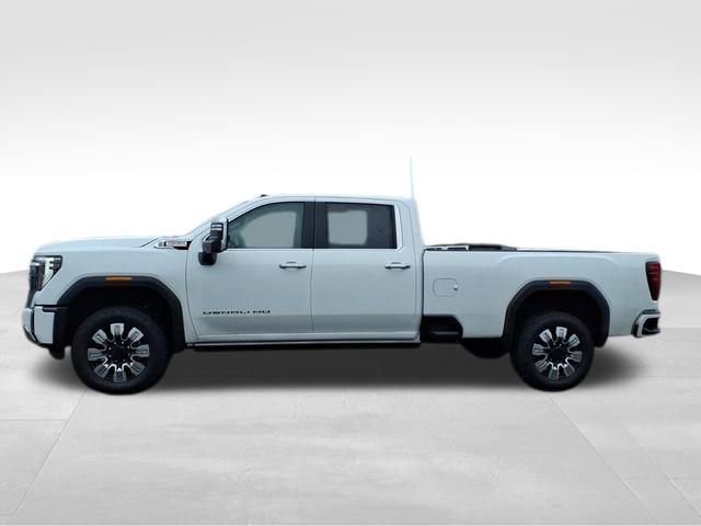 Used 2025 GMC Sierra 3500 Denali w/ Denali Reserve Package AWD/4WD image 8