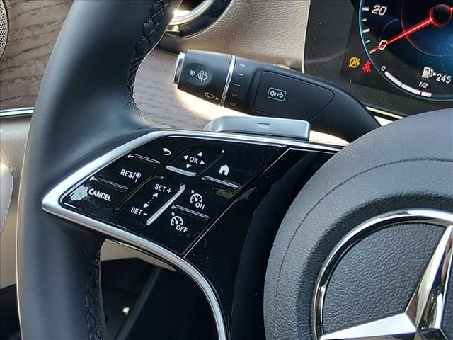 Used 2022 Mercedes-Benz E 350 Sedan image 22