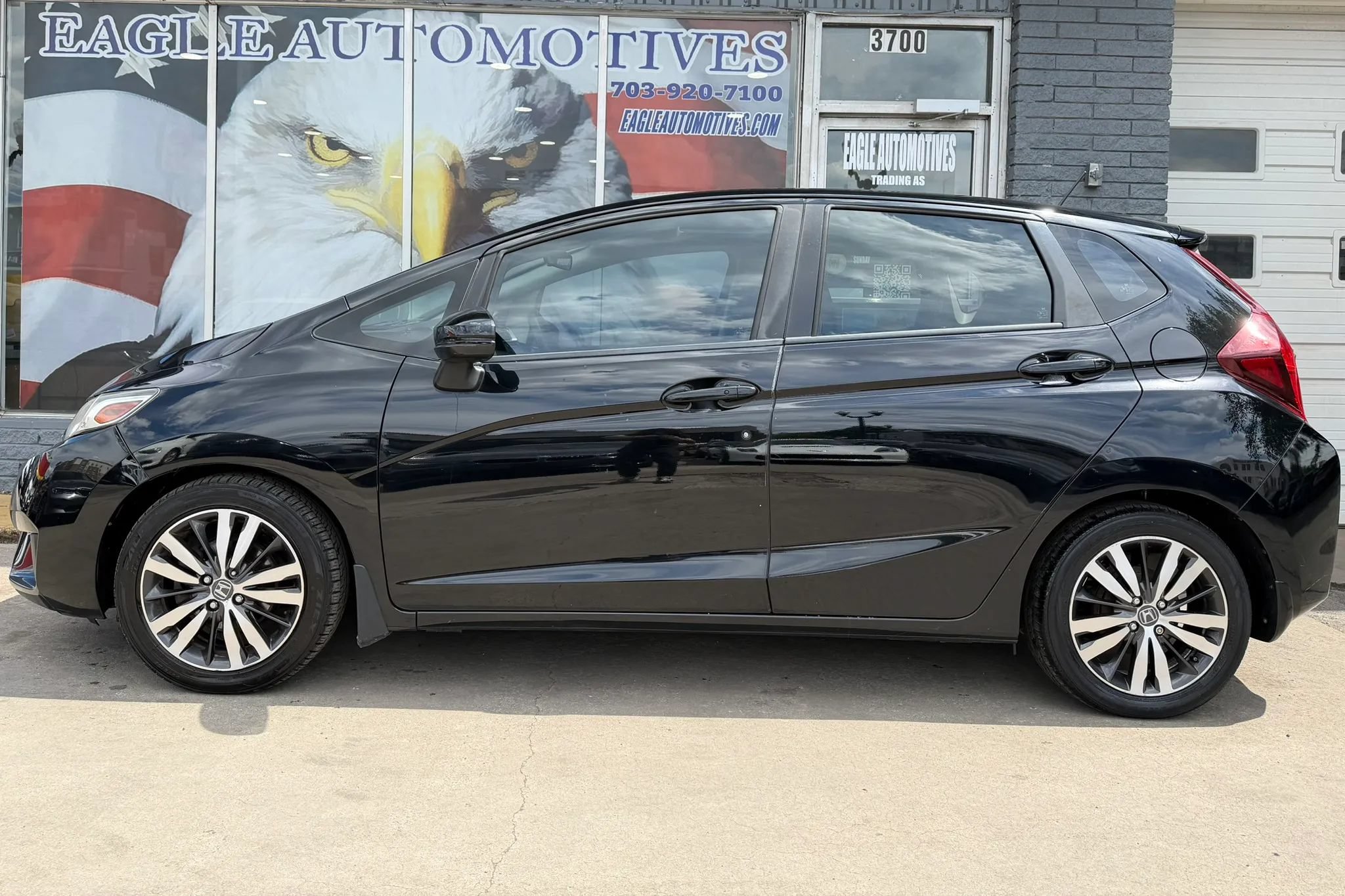 Used 2016 Honda Fit EX image 6