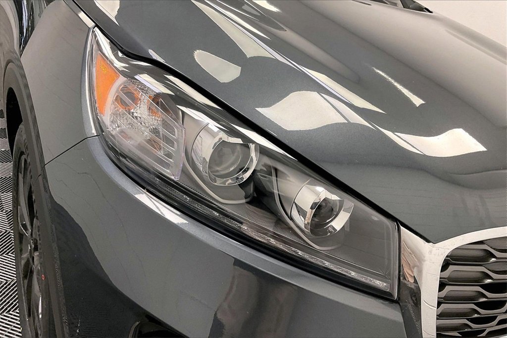 Used 2020 Kia Sorento EX image 24