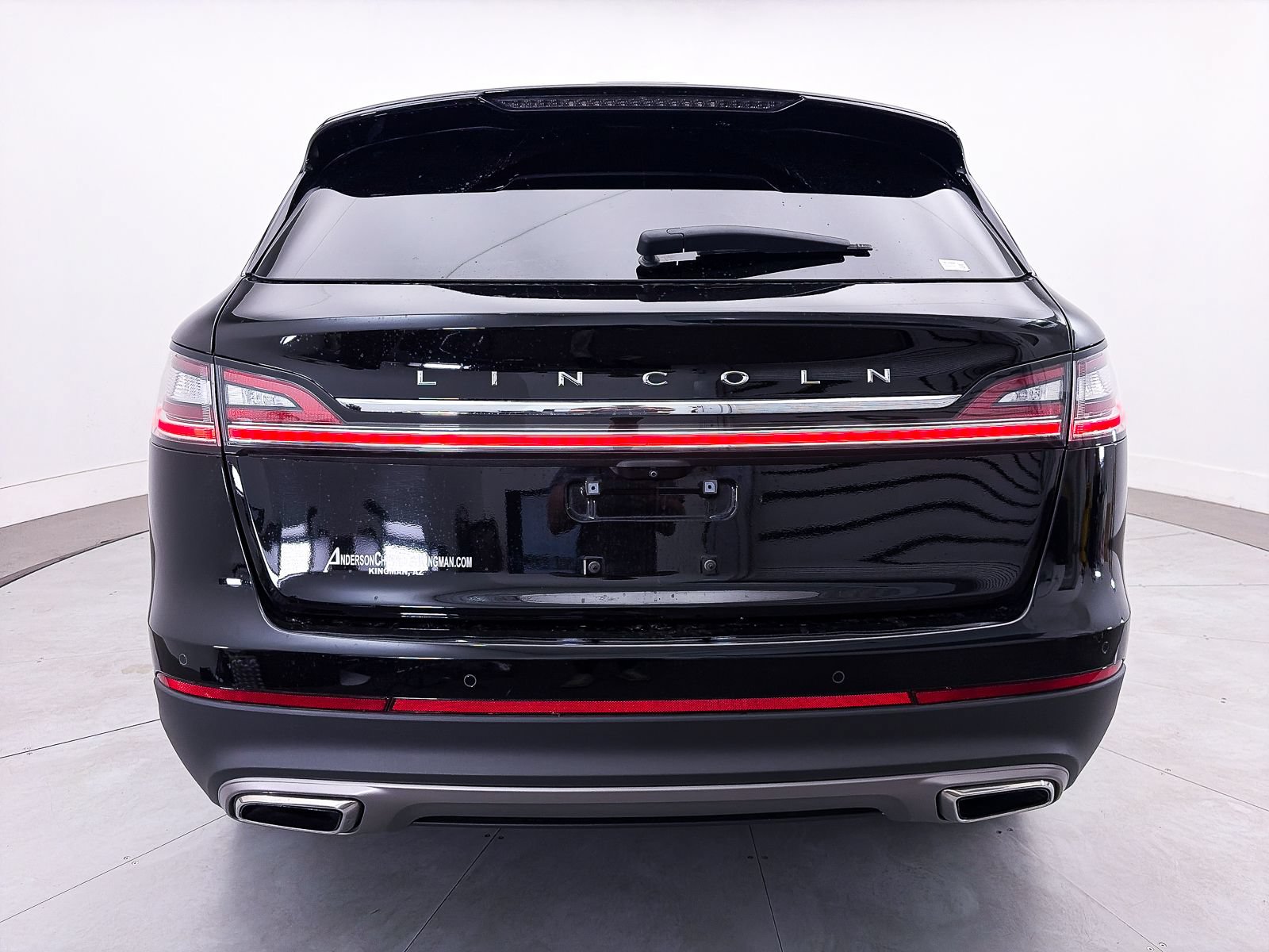 Used 2023 Lincoln Nautilus FWD w/ Premium Package image 14