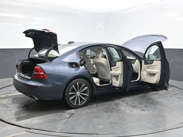 Used 2021 Volvo S60 T6 Momentum AWD/4WD image 51
