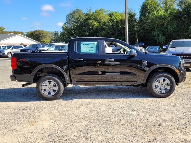 New 2025 Ford Ranger XL image 11