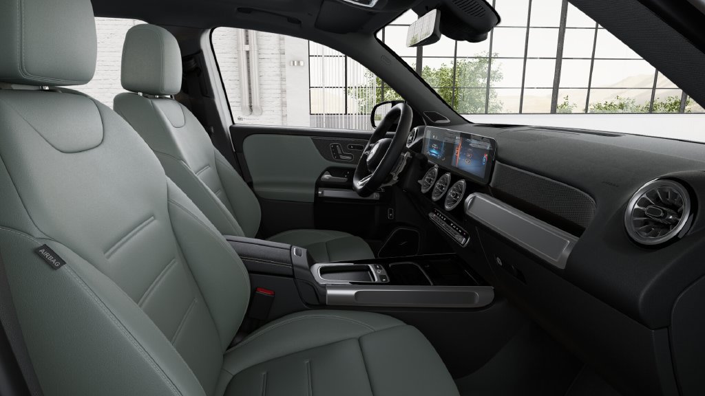 New 2026 Mercedes-Benz GLB 35 AMG 4MATIC image 39