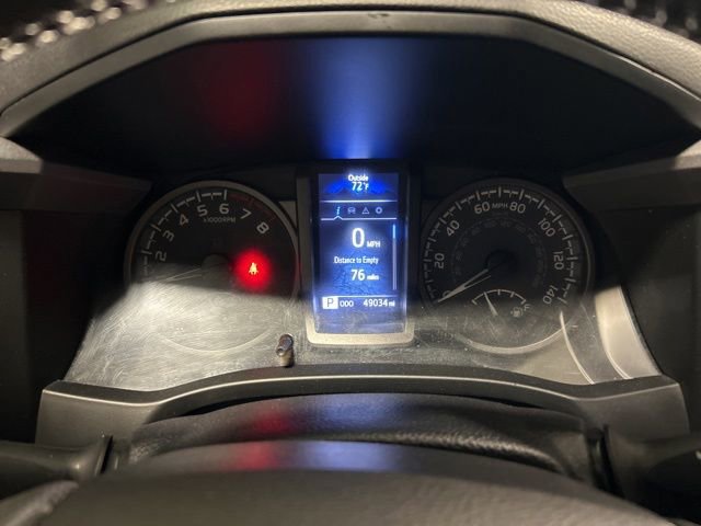 Used 2021 Toyota Tacoma TRD Off-Road AWD/4WD image 13