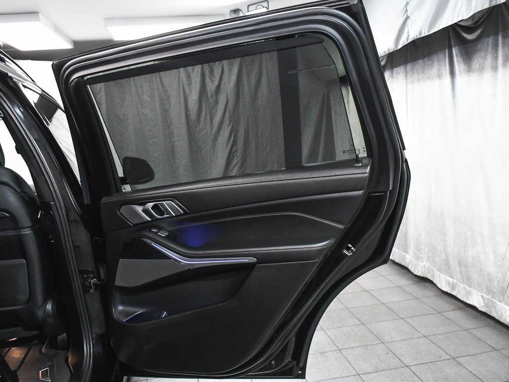 Used 2024 BMW X7 xDrive40i w/ Executive Package image 17