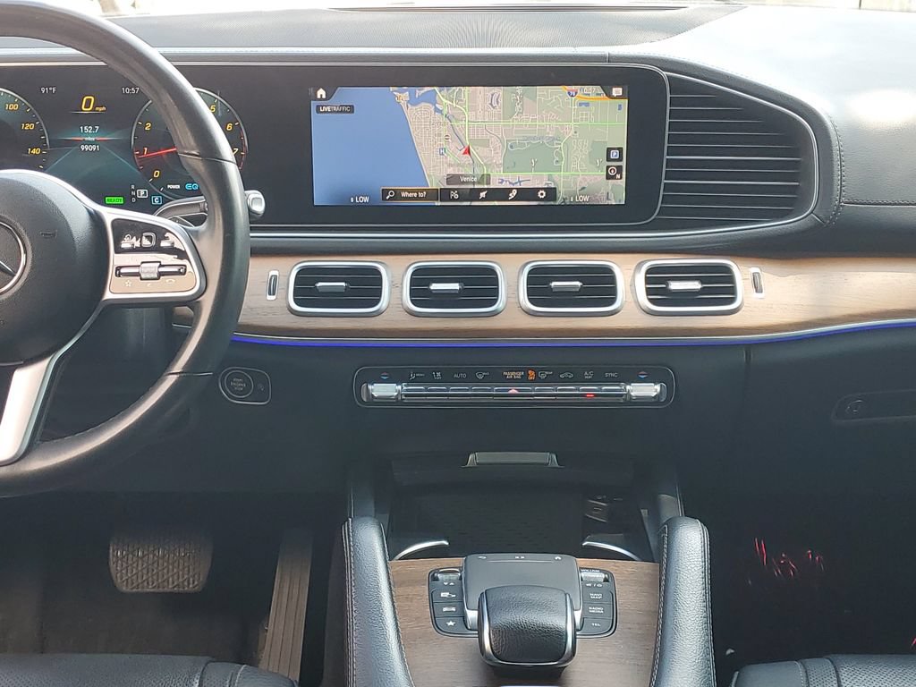 Used 2021 Mercedes-Benz GLS 450 4MATIC image 21
