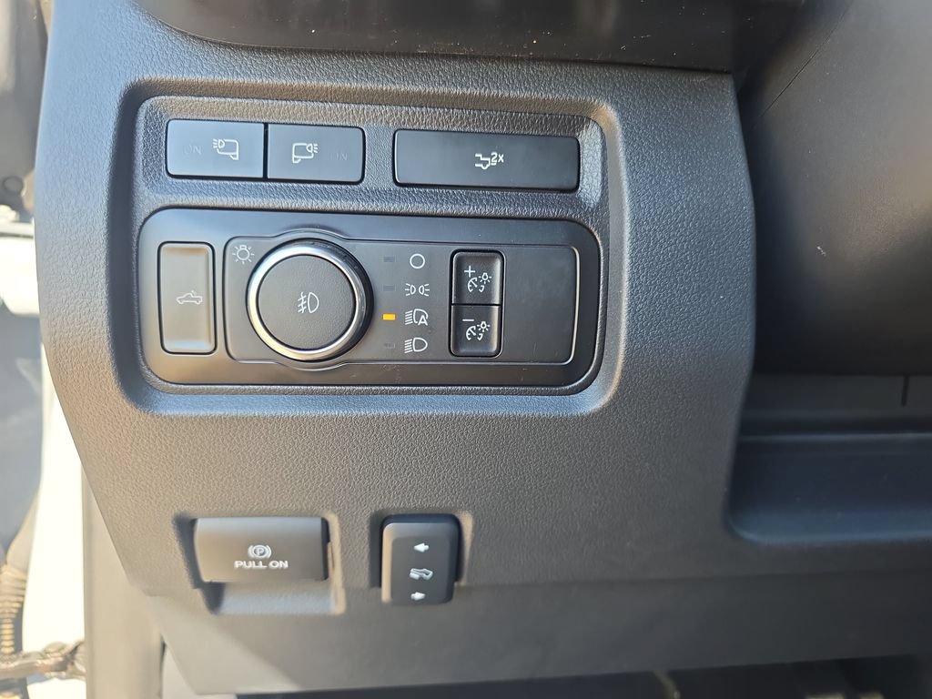 Used 2024 Ford F250 Lariat w/ Lariat Ultimate Package AWD/4WD image 26
