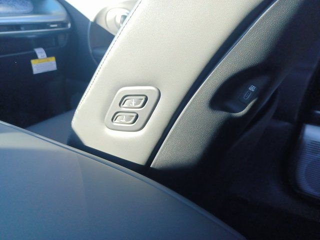 New 2026 Hyundai Ioniq 9 Calligraphy image 15