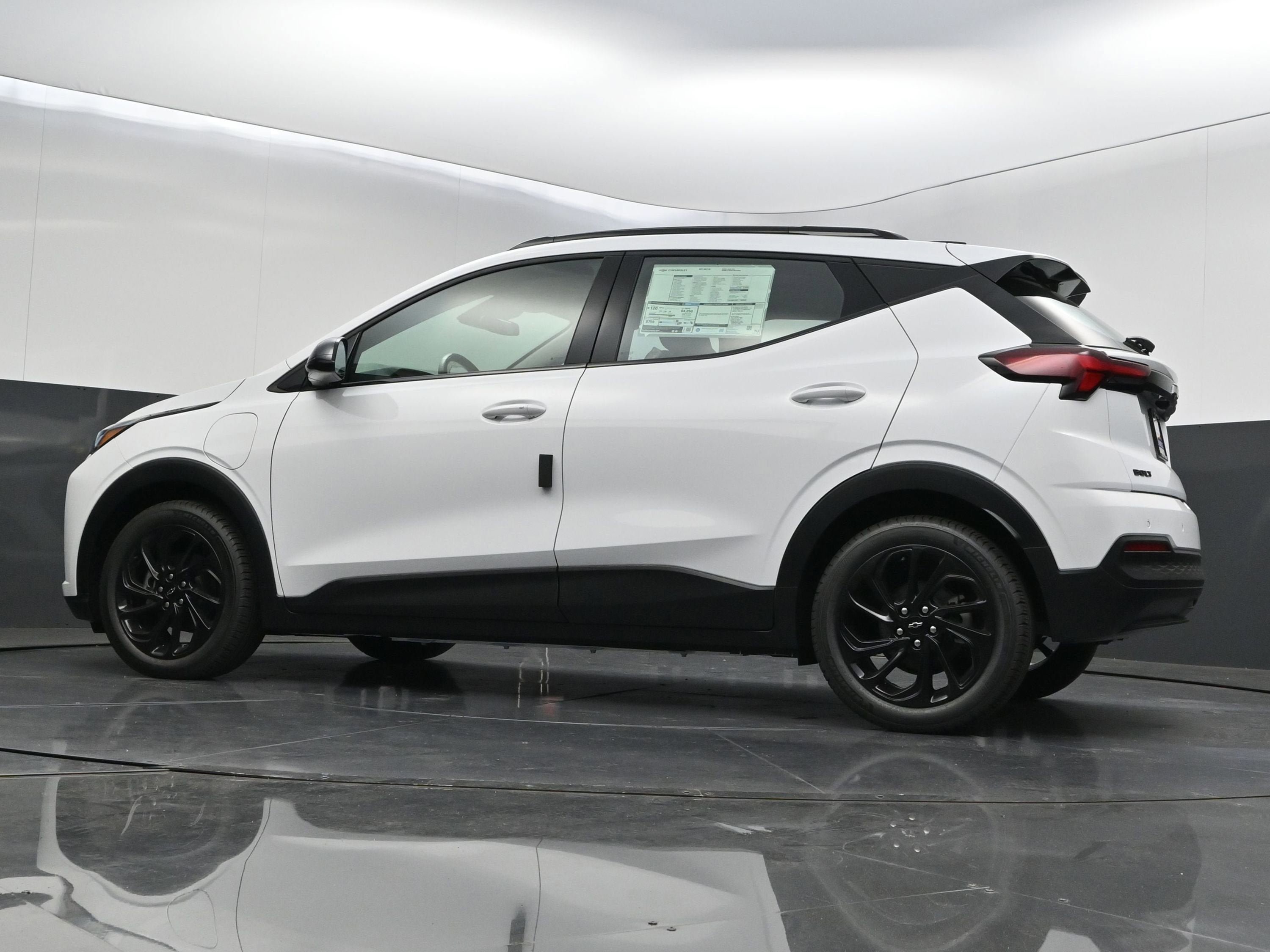 New 2027 Chevrolet Bolt RS FWD image 39