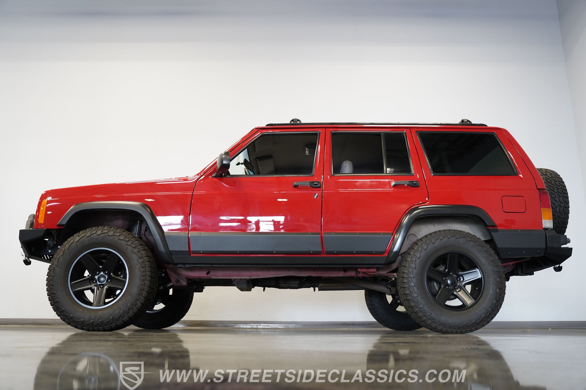 Used 1998 Jeep Cherokee Sport image 8