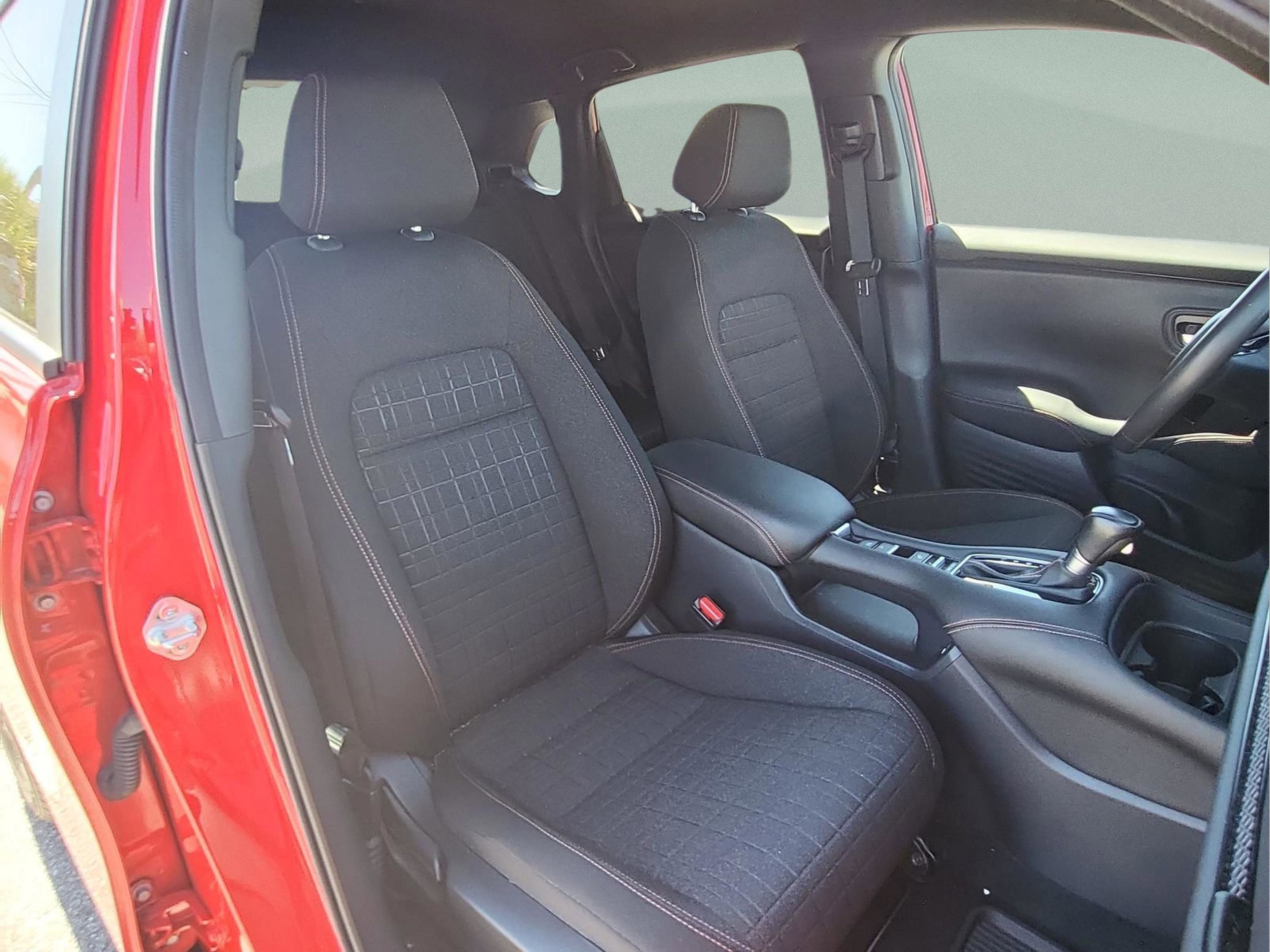 Certified 2024 Honda HR-V Sport image 19