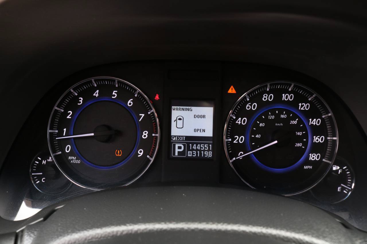 Used 2012 INFINITI FX35 AWD w/ Premium Pkg image 24
