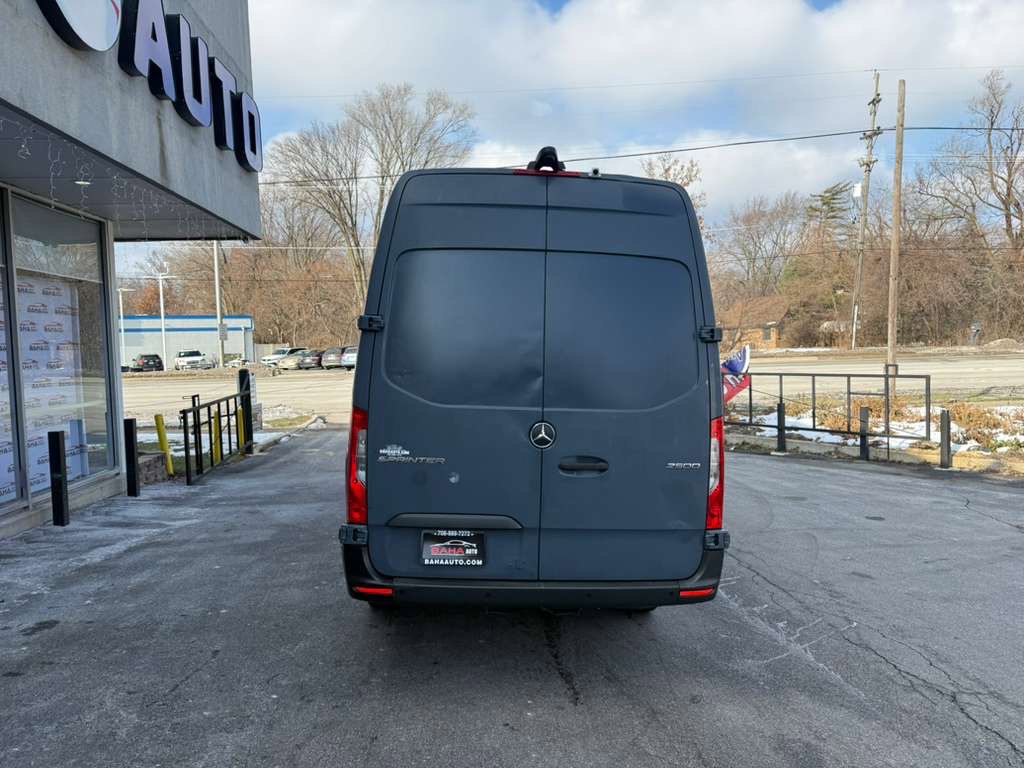 Used 2019 Mercedes-Benz Sprinter 170 image 5