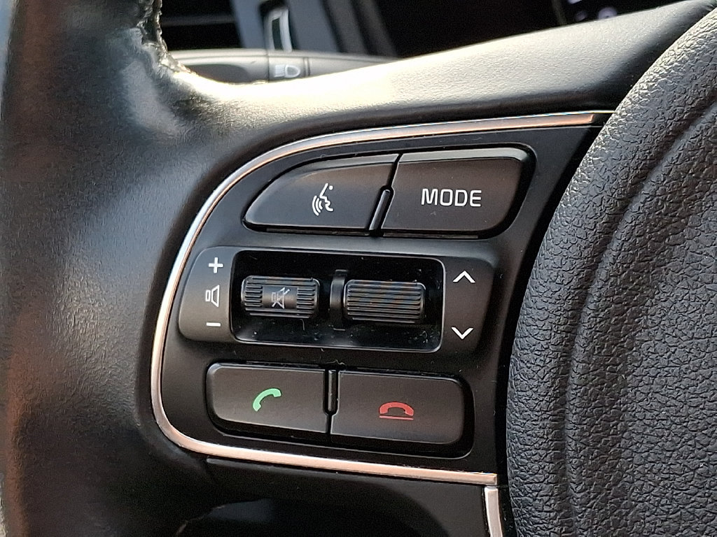 Used 2018 Kia Optima EX w/ Premium Package FWD image 23