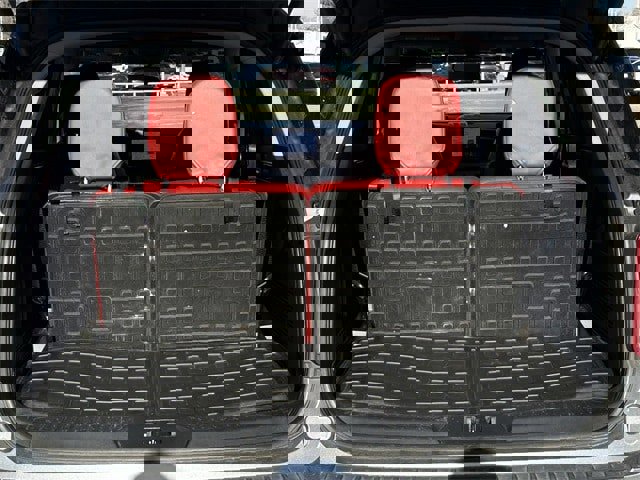 Used 2023 Ford Explorer XLT image 34